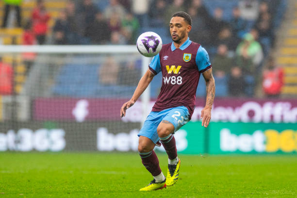 西班牙媒體報道：尼科表示願意留在畢爾巴鄂，這讓巴薩大受打擊.